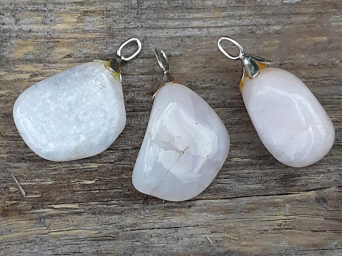 Edelsteen Petaliet hanger